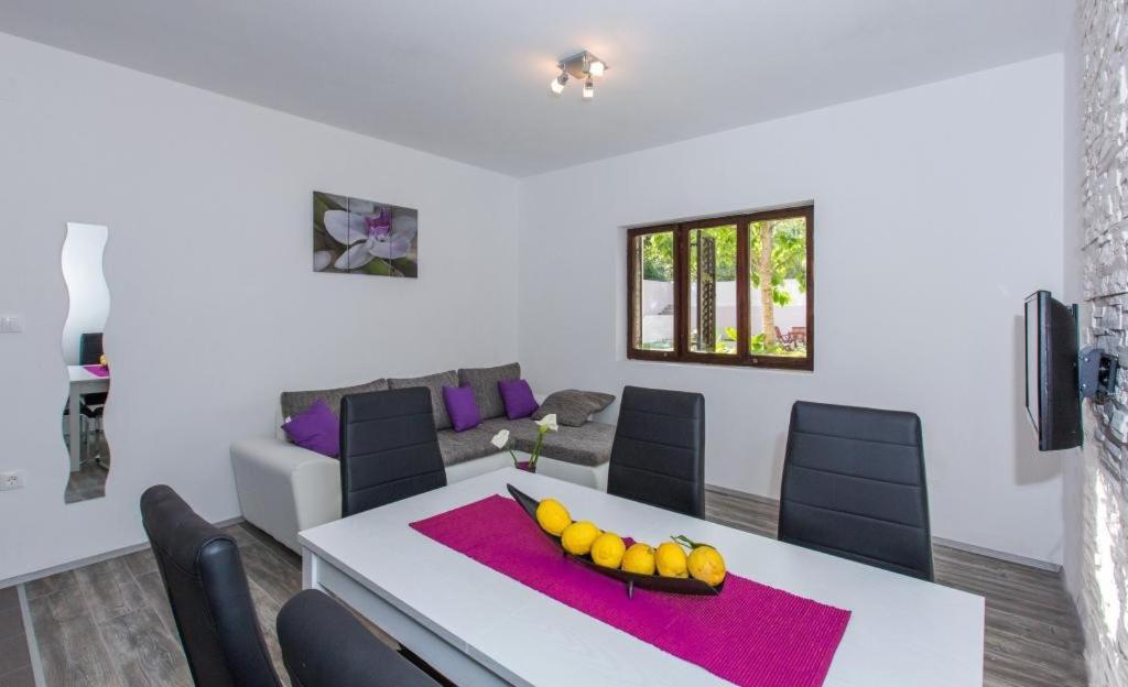 Apartments Villa Roza Мокошиця Екстер'єр фото