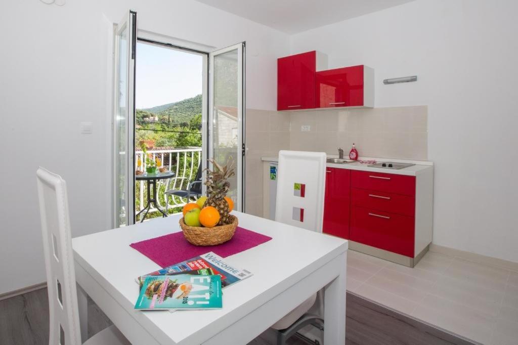 Apartments Villa Roza Мокошиця Екстер'єр фото